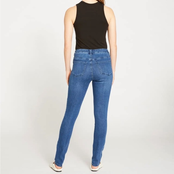 Universal Standard Seine High Rise Skinny Jean - Picture 4 of 16